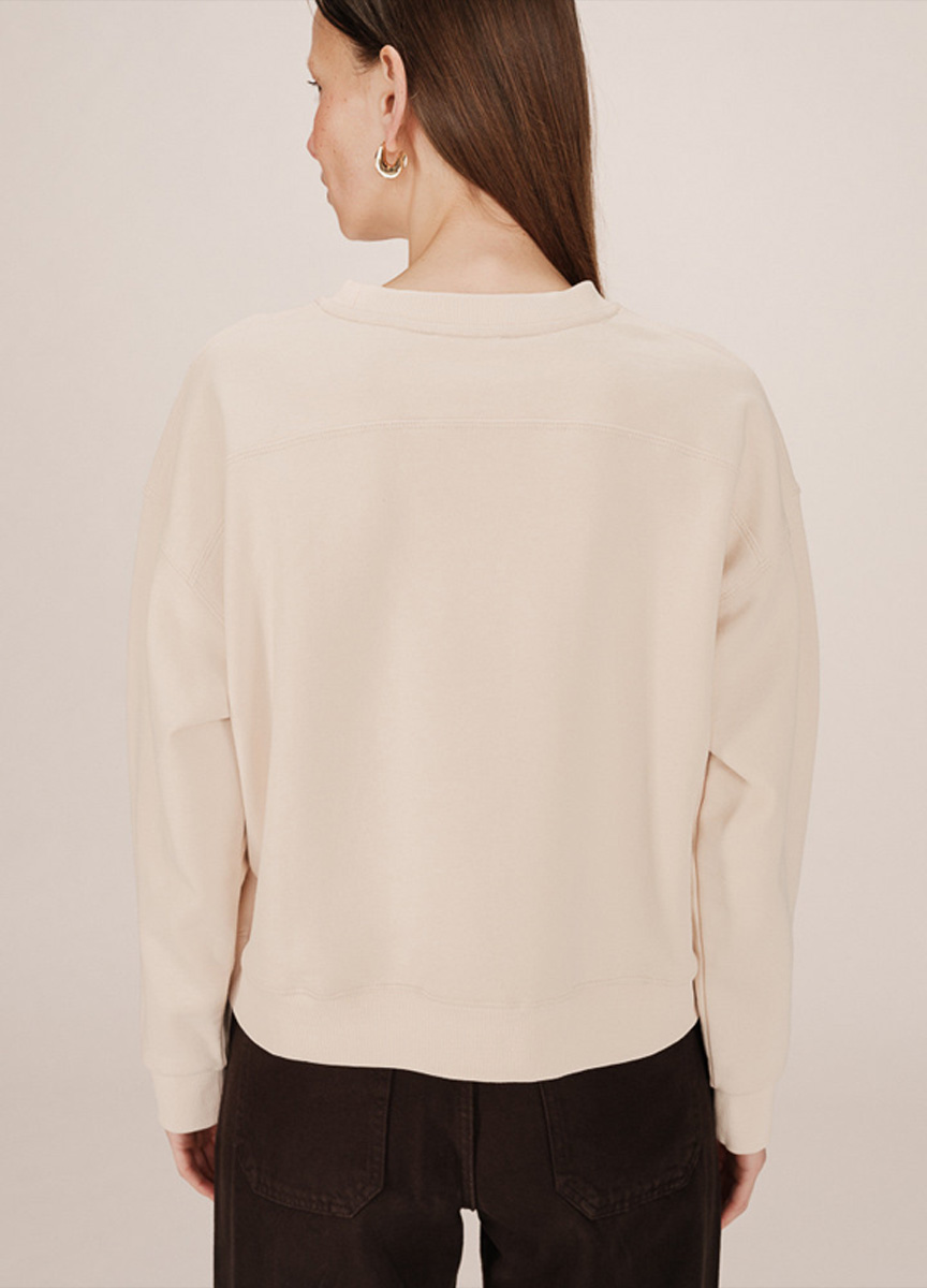 天鵝絨字母衛衣